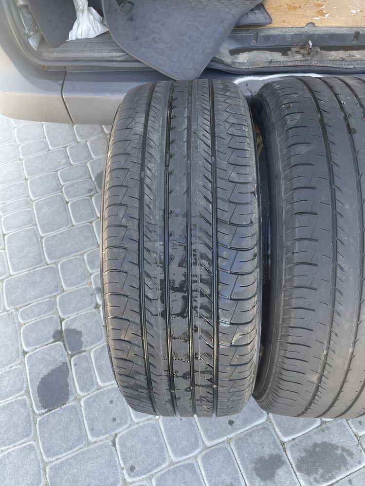 Продам комплект шин YOKOHAMA 225/55 R-18