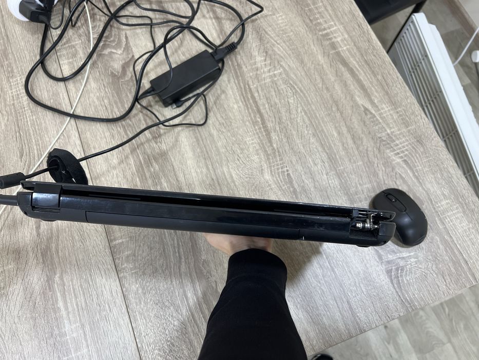 Срочно hp ноутбук