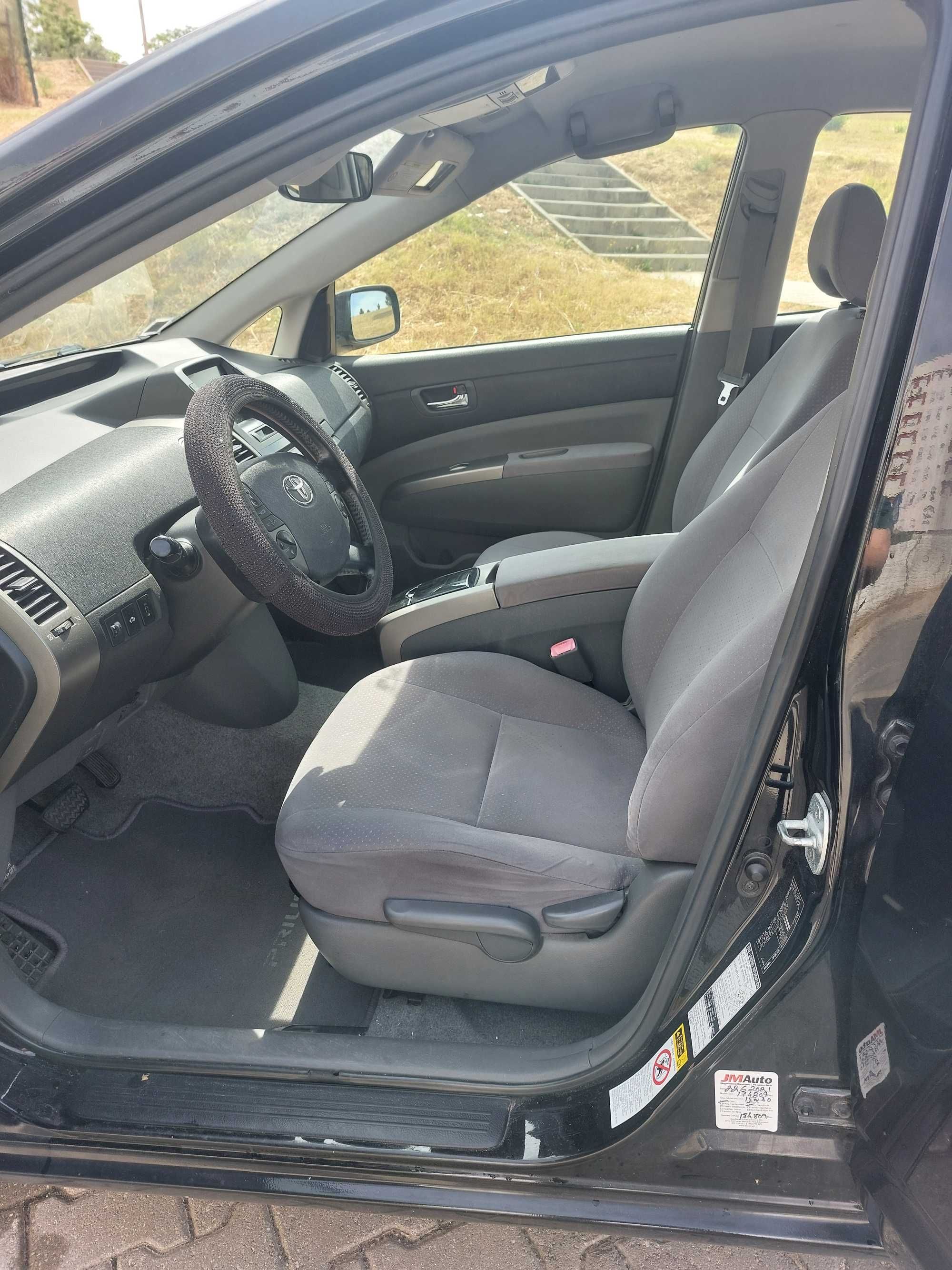 Toyota Prius  com revisão geral feita