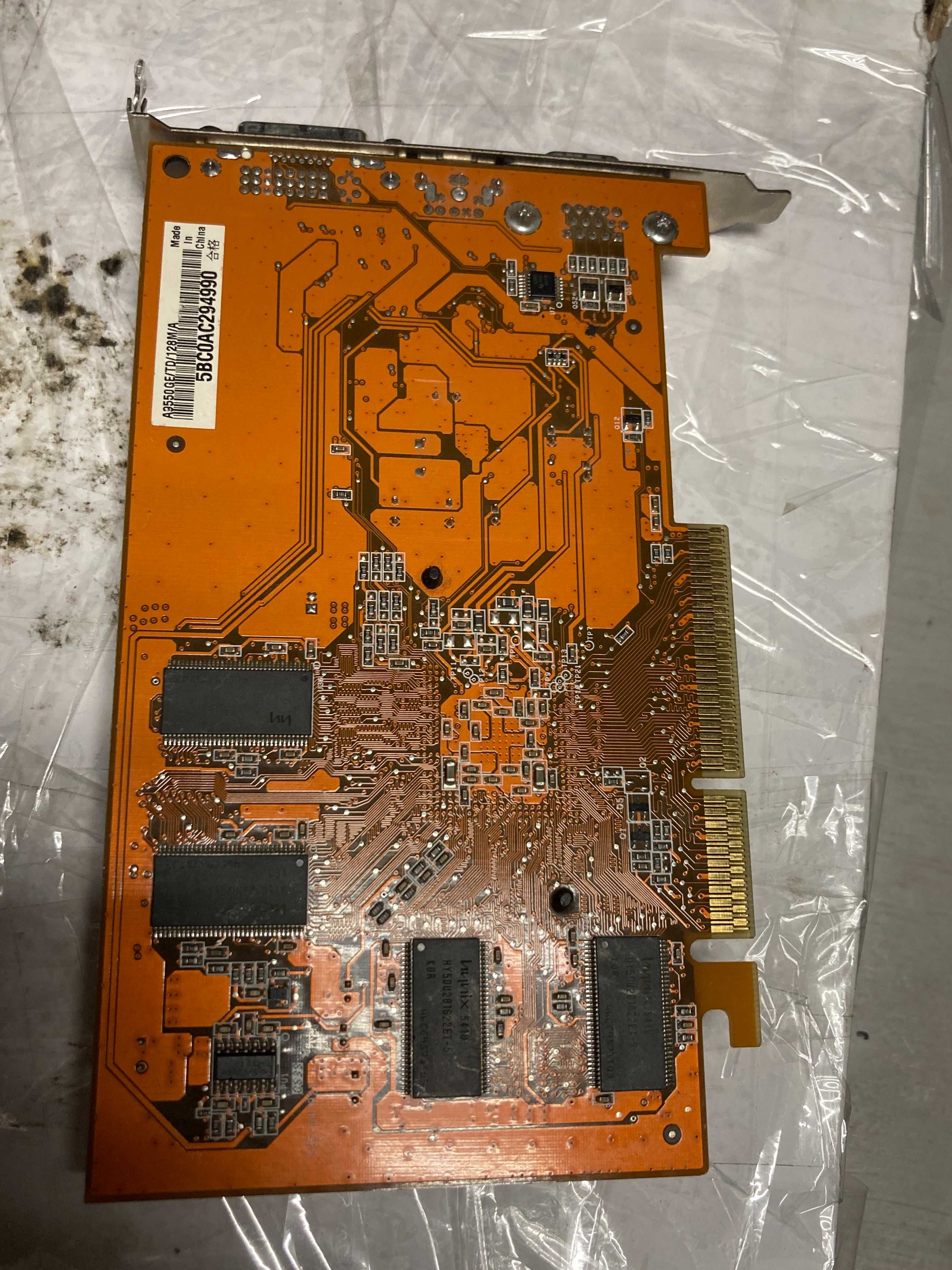 AGP вдіеокартку NVidiA Radeon