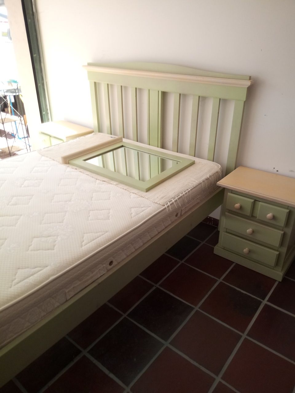 Cama/Quarto de casal ou solteiro