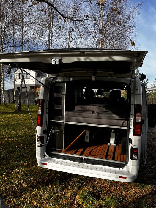 Wynajmij Renualt Trafic Wavecamper - 6 osobowy