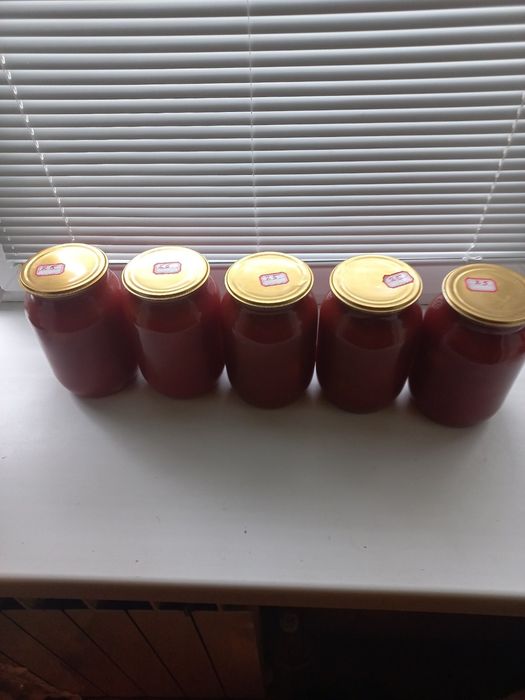 Продам помидоры в собственном соку.