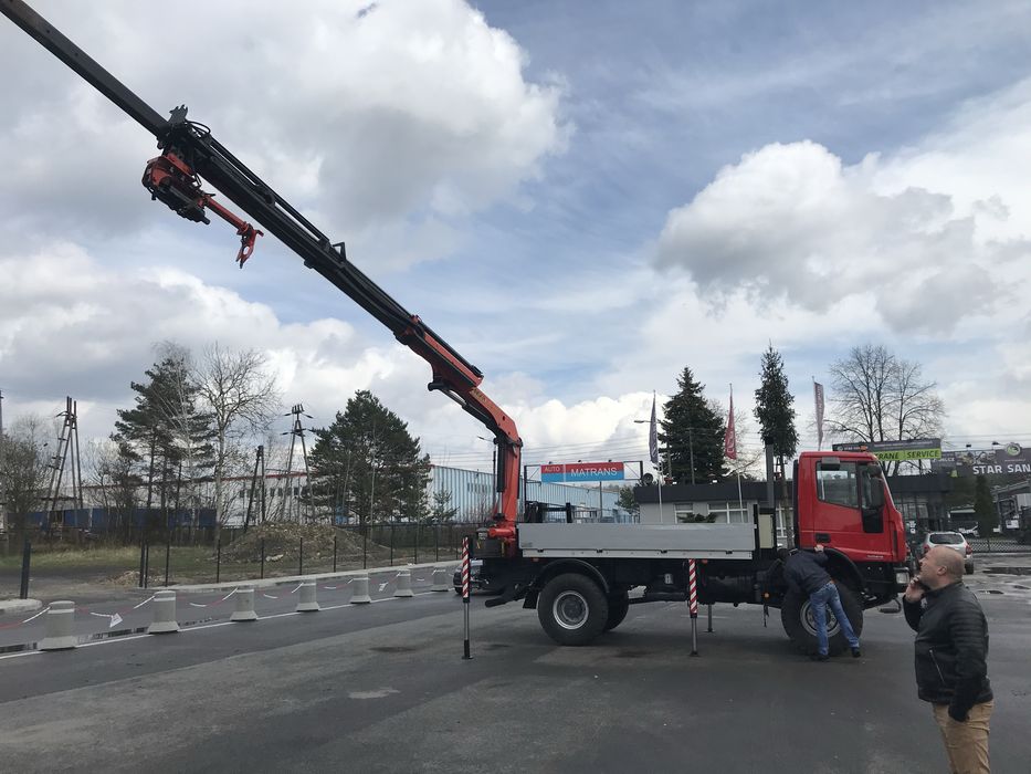 Iveco Eurocargo 4x4 blokady HDS Palfinger PK16502 wiertnica zwyżka