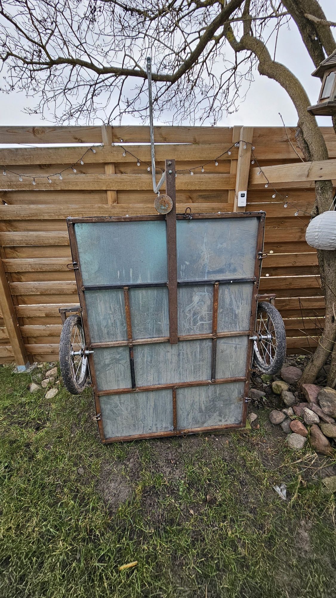 Przyczepka do ogrodu  na trawę lub inne rzeczy