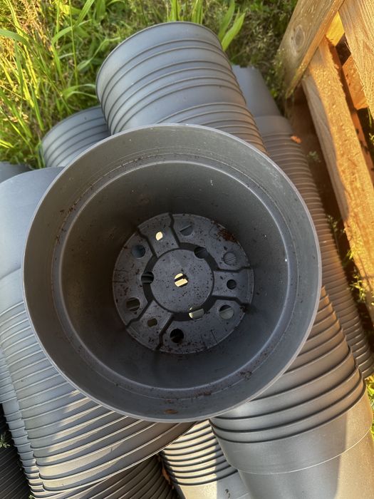 Doniczki produkcyjne 3litrowe