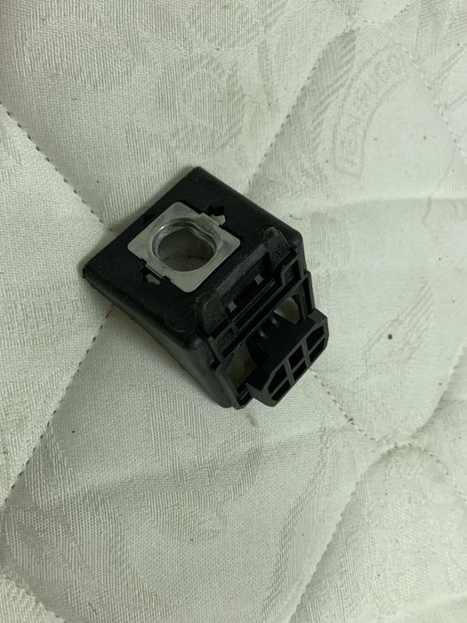 Кріплення фари  Audi Q7 Q8 Q5 Q3 A8 A7 A6 A5 A4 A3 A2 A1 E-Tron Q4 Q2