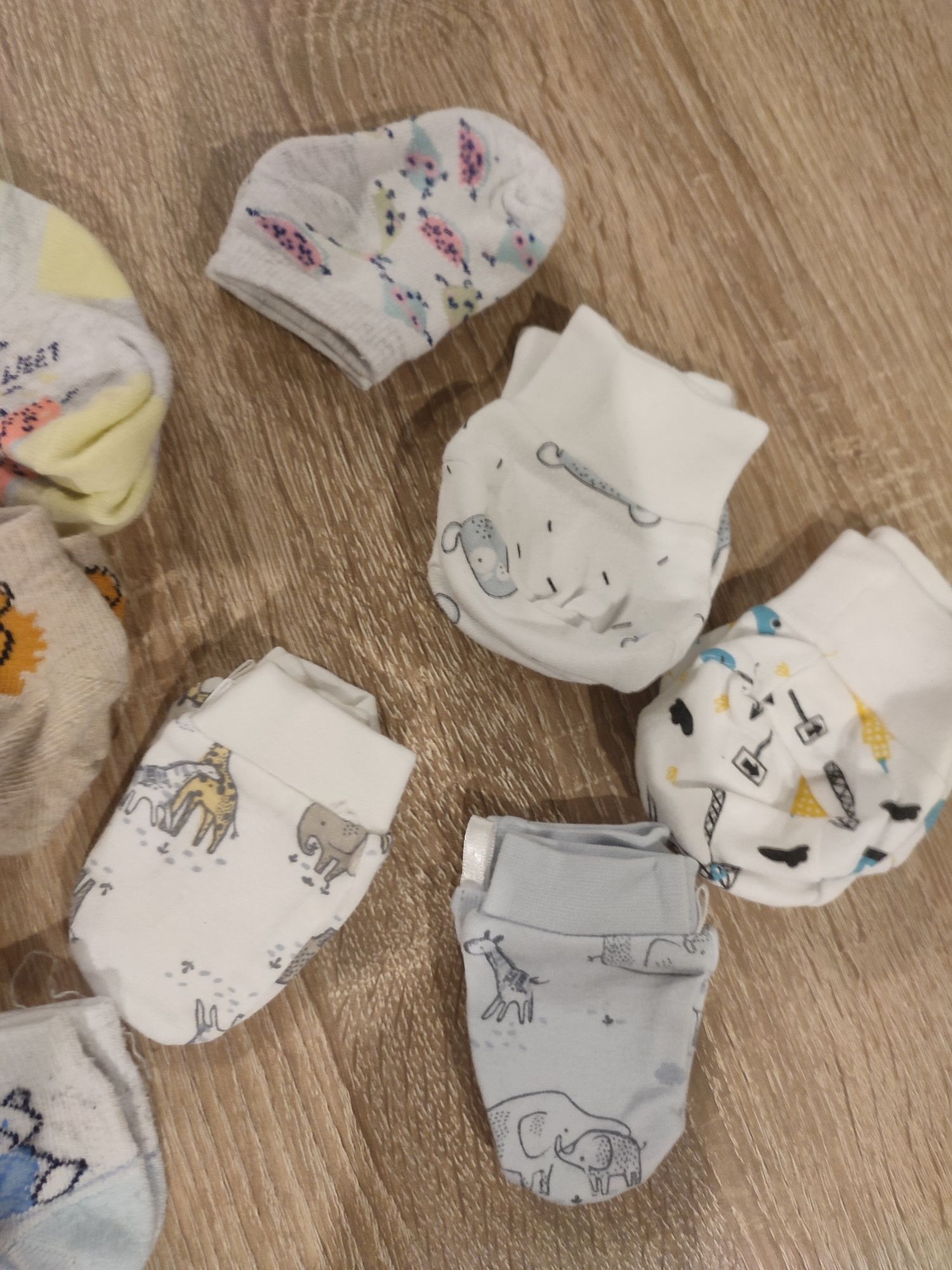 Skarpetki i niedrapki dla noworodka/niemowlaka zestaw