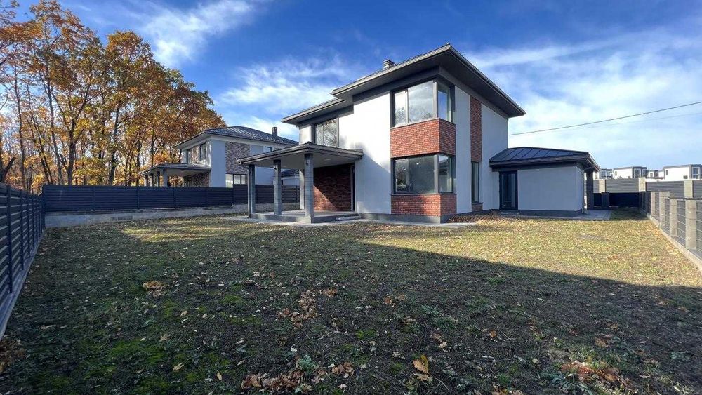 Новий будинок 180 кв.м. 6 соток, в закритому комплексі. Ходосівка