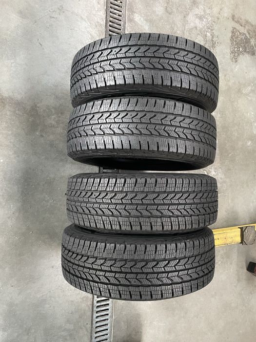 4x opony zimowe 215/65/16c goodyear ultra grip Super Stan