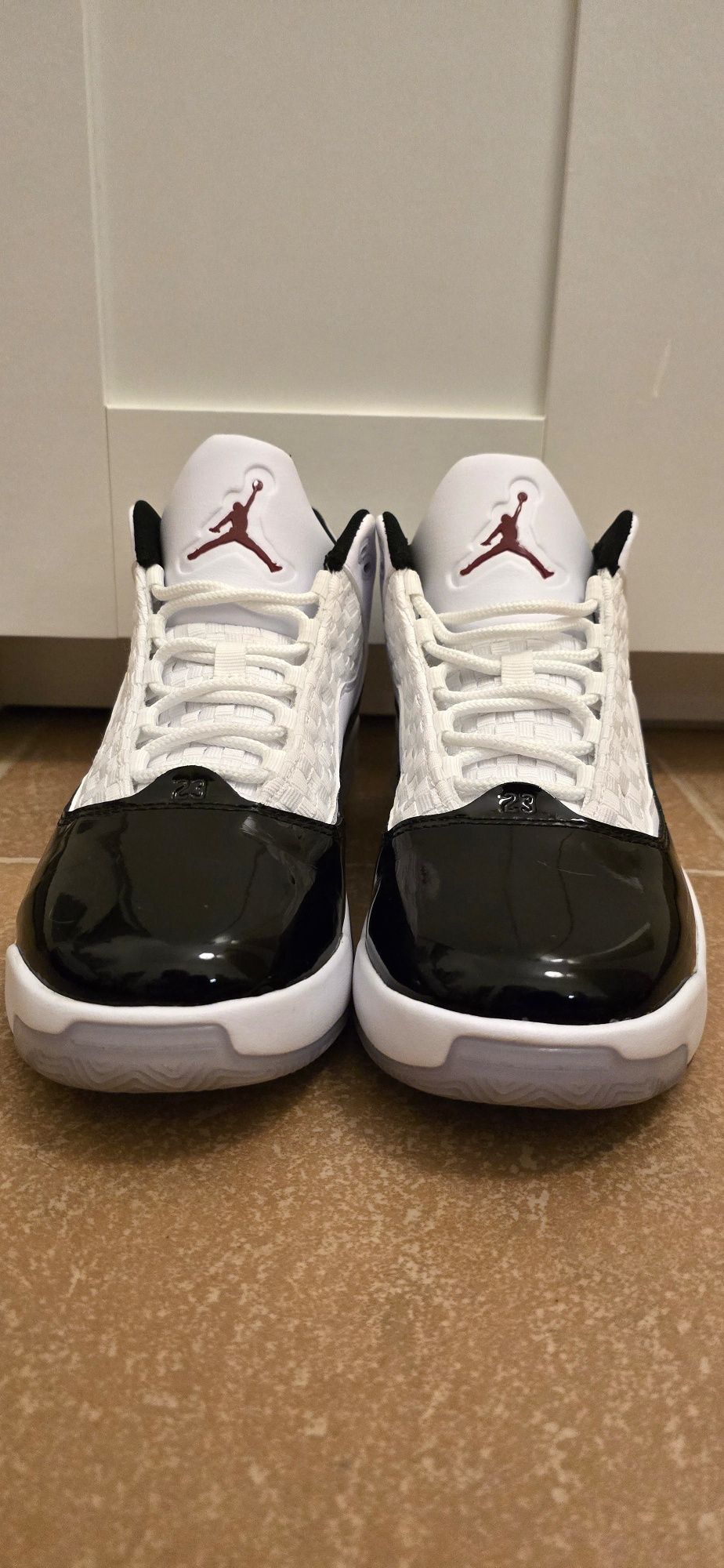 Nike Air Jordan Max Aura 2
