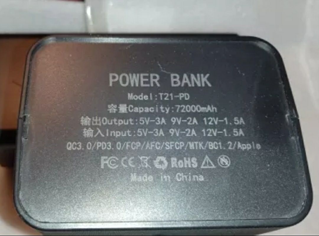 Бокс кейс на 21 элемент 18650 для сборки Power bank Пауер банк до 72т.