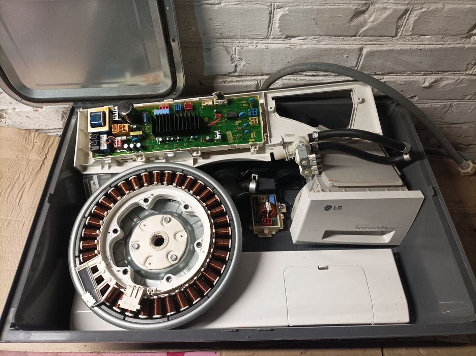 Пральна машина LG-5кг