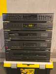 Sprzedam zestaw Unitra Diora SSL 502 kolor czarny.