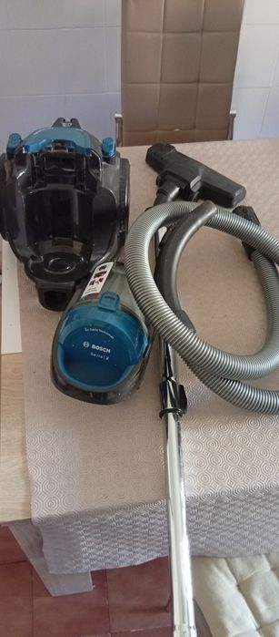 Aspirador Bosch sem saco