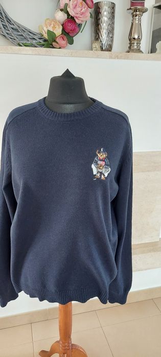 Sweter męski z niedźwiedziem