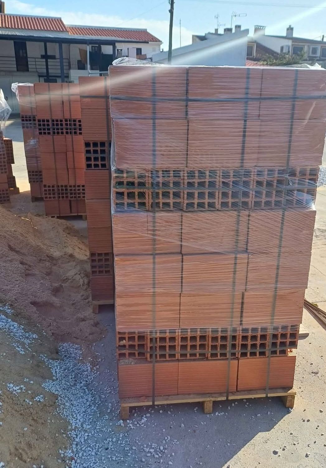 Vendo Tijolos para Construção