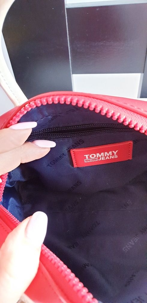 Tommy Jeans torebka listonoszka