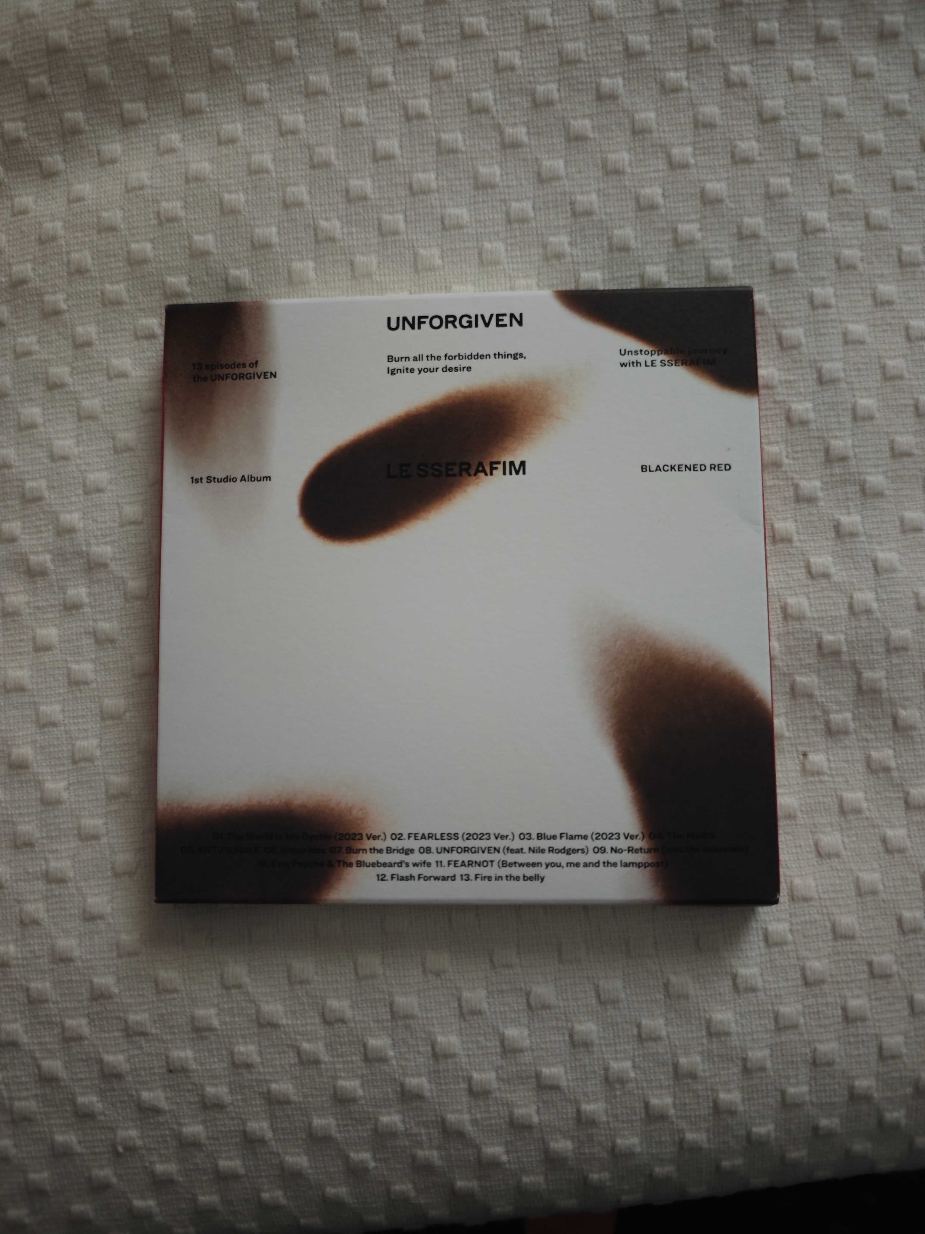 Álbum Unforgiven Le Sserafim