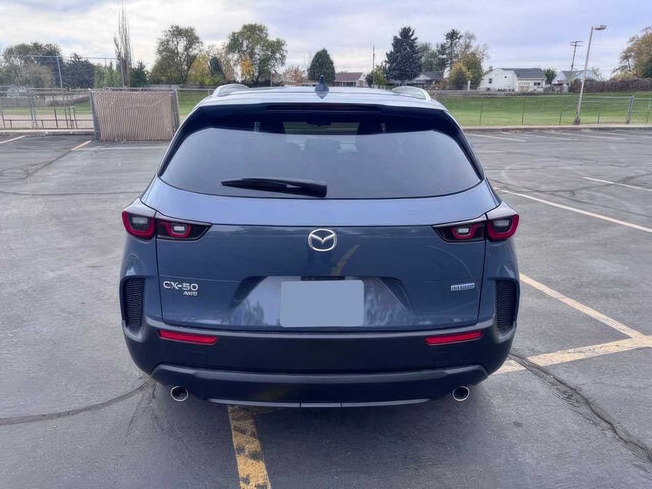 Mazda CX-50      2025