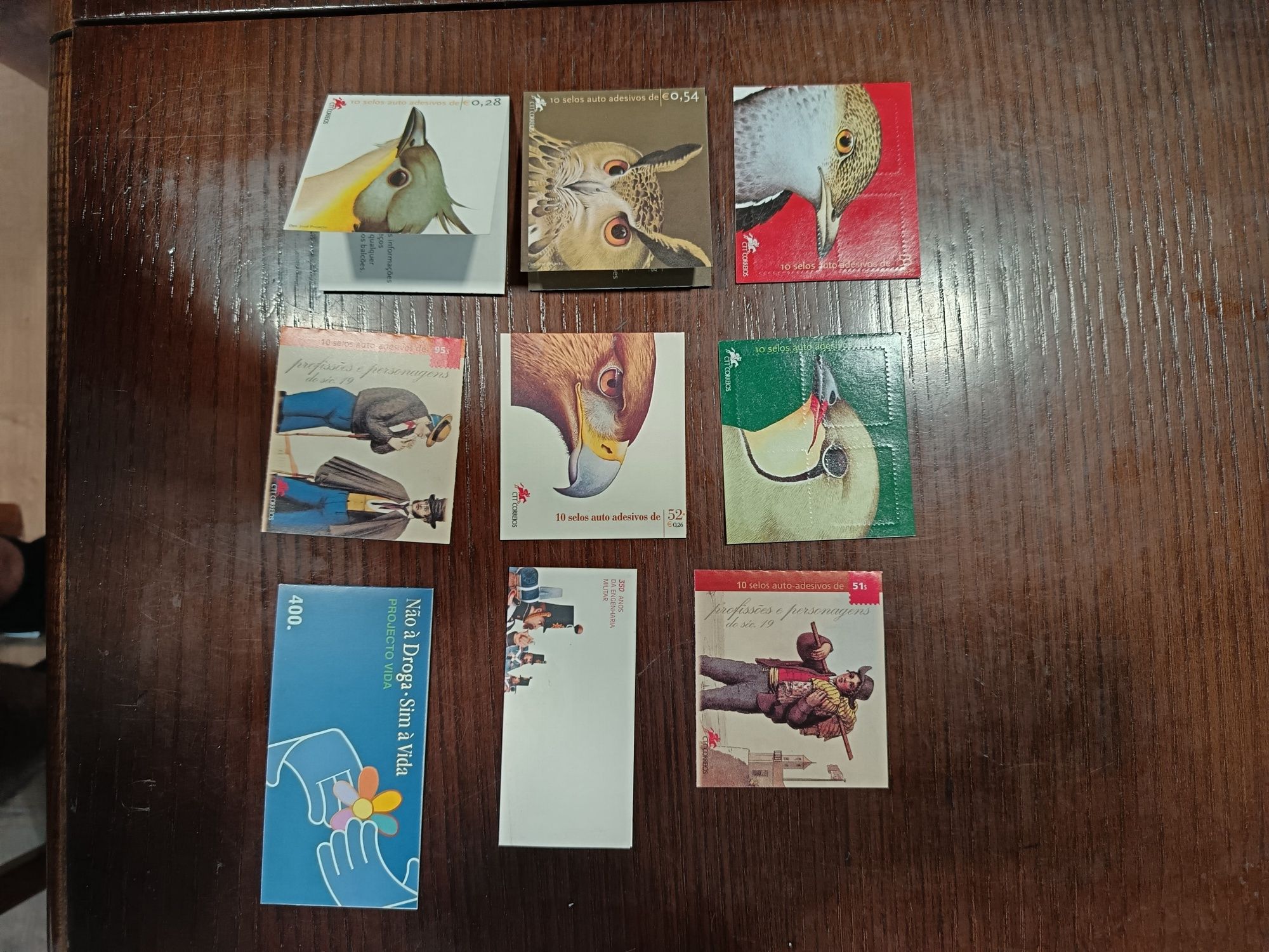 Booklet's novos com todos os selos