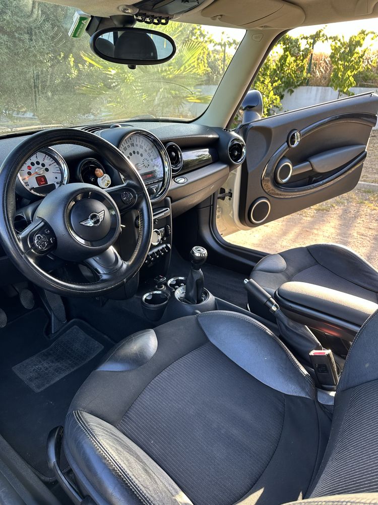 Mini Cooper D    1.6 motor BMW