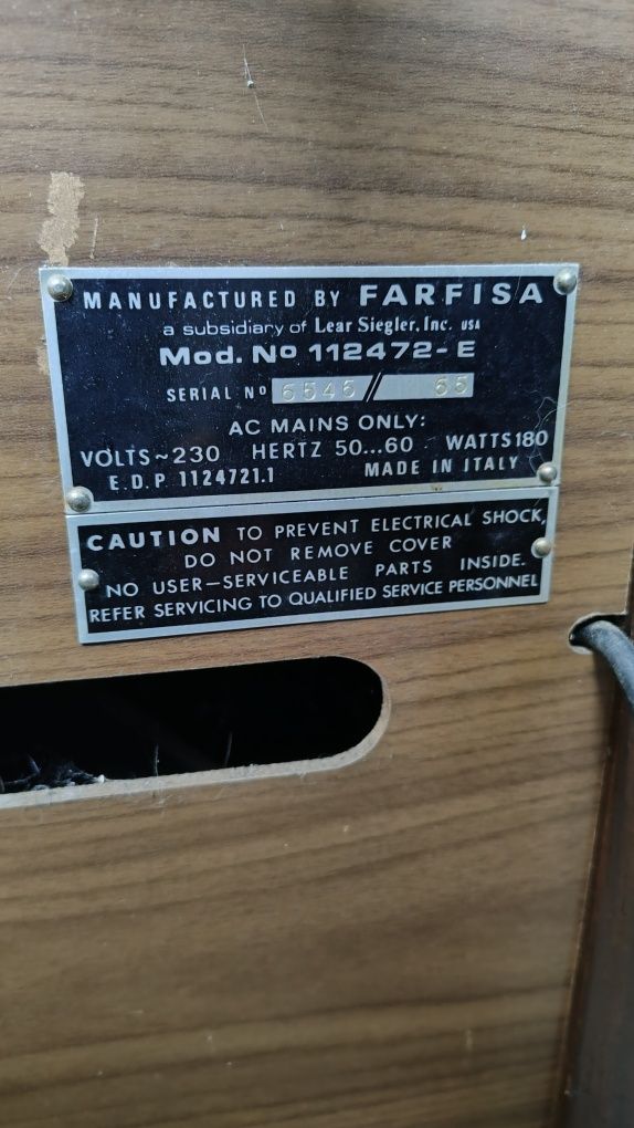 Organy elektryczne Manufactured by Farfisa mod N o 112472