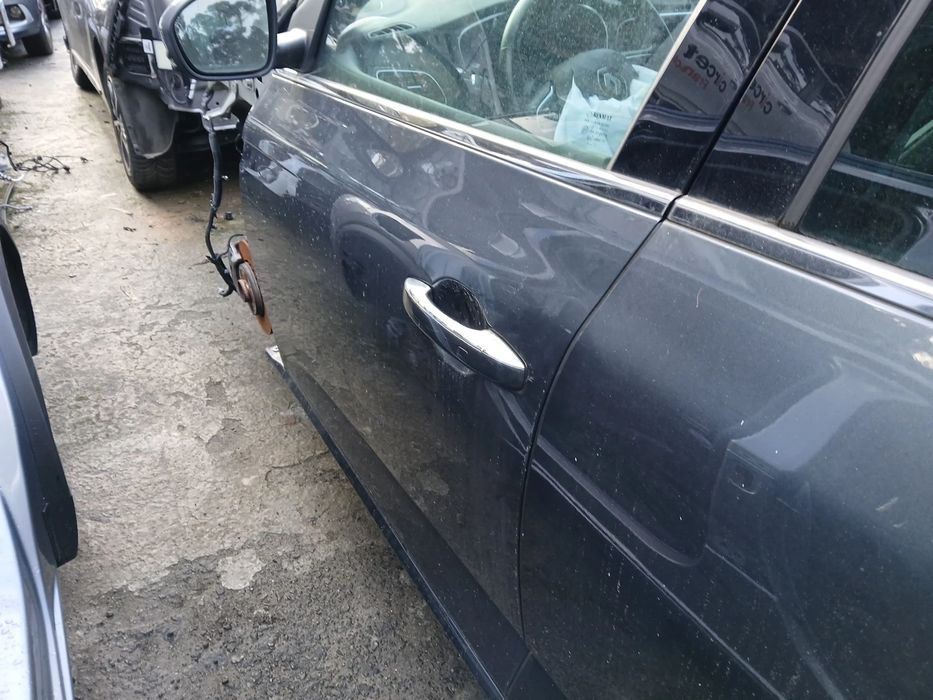 Porta frente esquerda RENAULT Megane IV (B9A/M_)