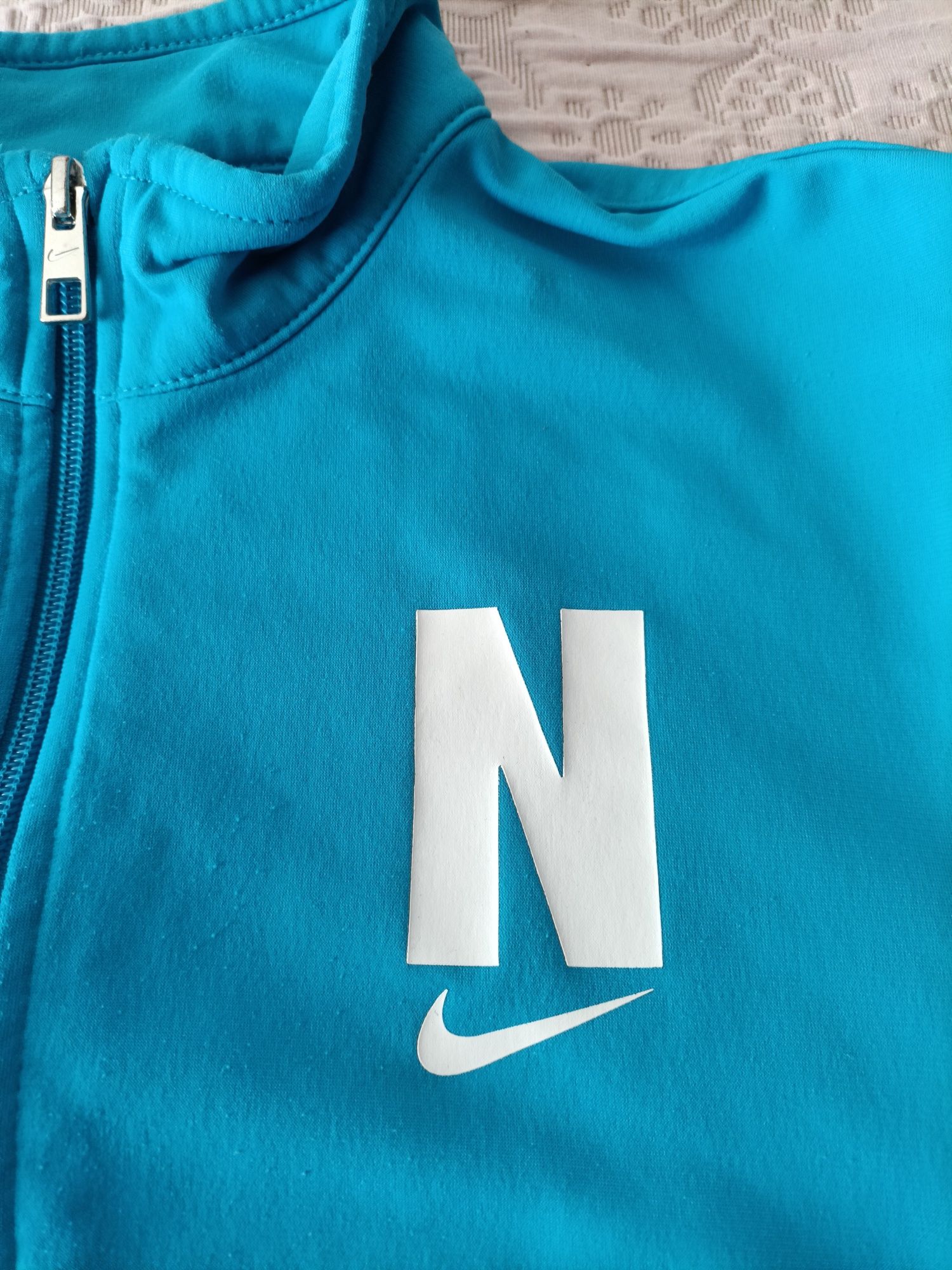 Casaco da Nike 12-13 anos impecável
