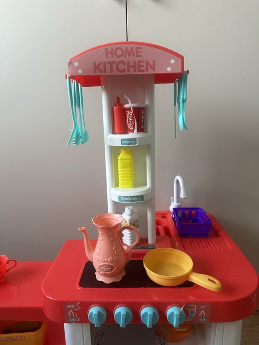 Дитяча кухня зі звуком , набір посуду