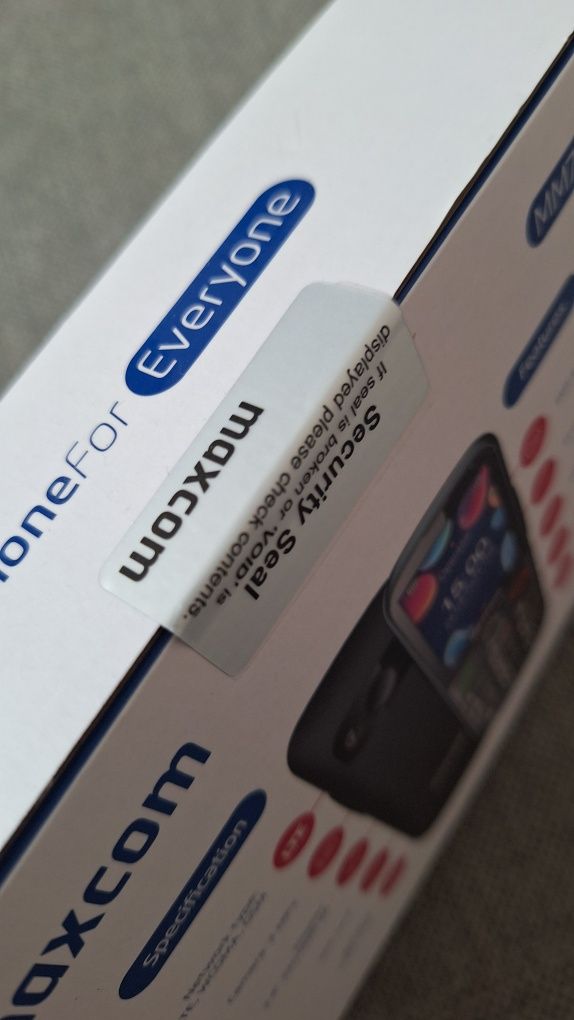 Nowy telefon maxcom MM724