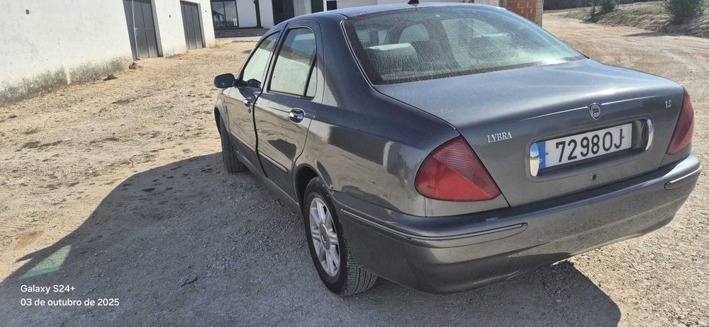 Lancia Lybra 1.8 Gasolinaa só 86760 Km