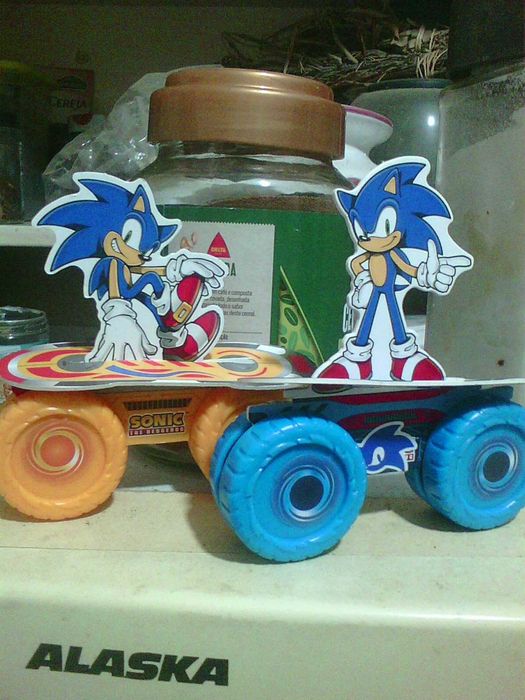 sonic  the    hedgehog   skate mc donalds