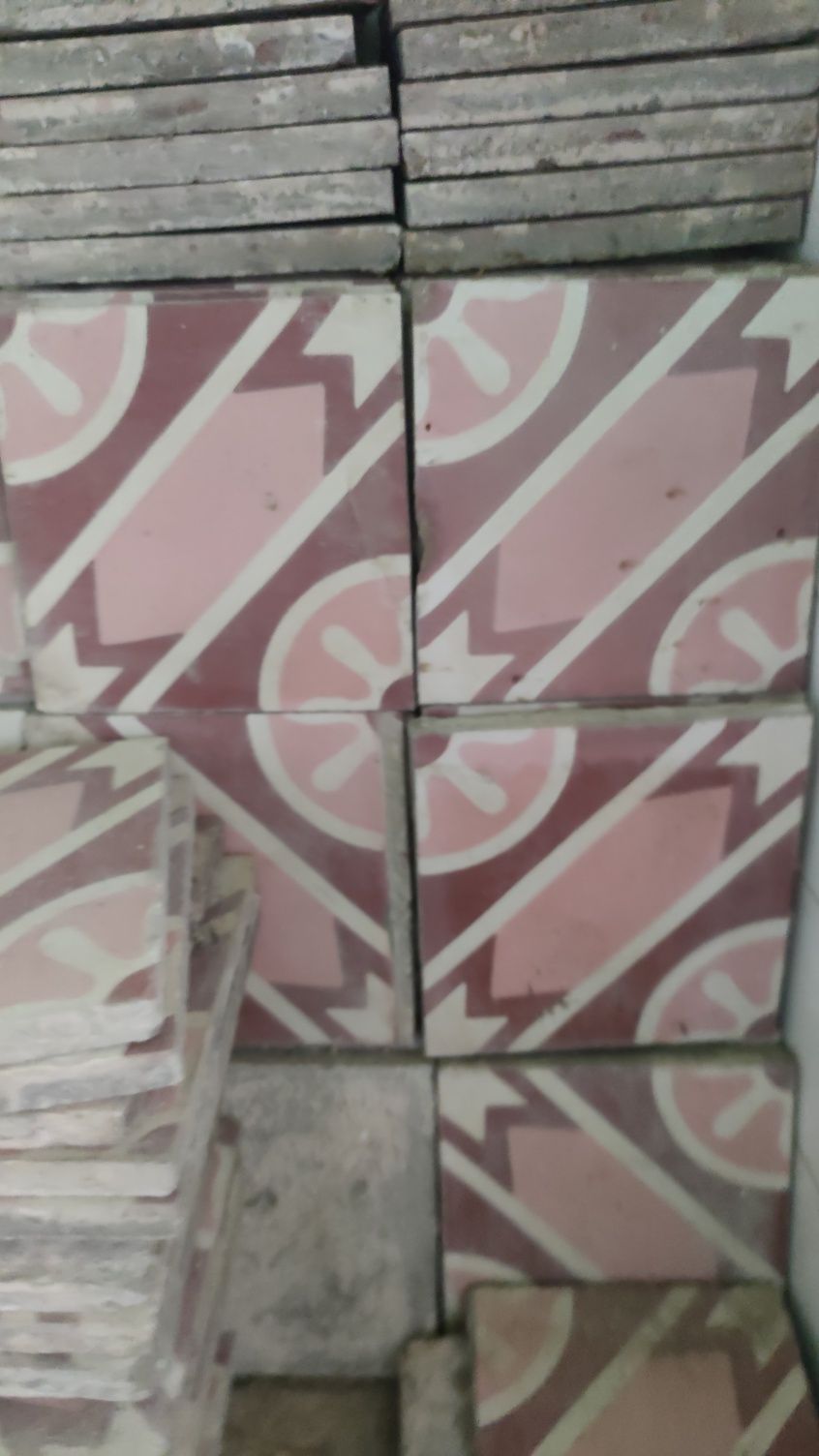 Lote de ladrilhas antiguas