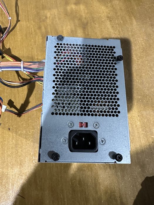 Fonte alimentação DELL operacional