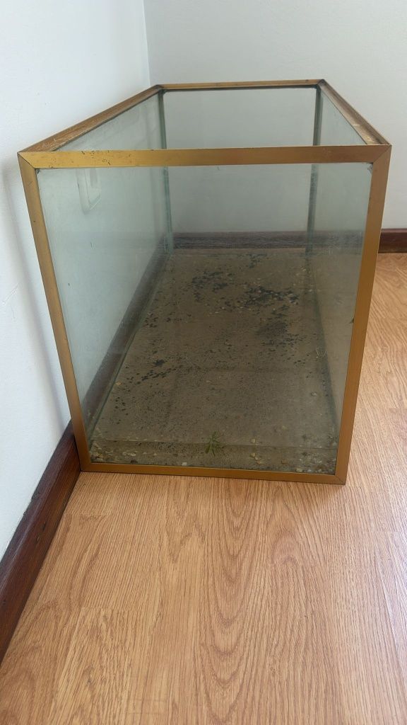 Aquário 110 litros