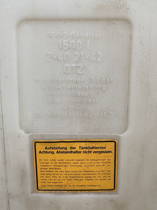 Pusty zbiornik po oleju opałowym Roth 1500l