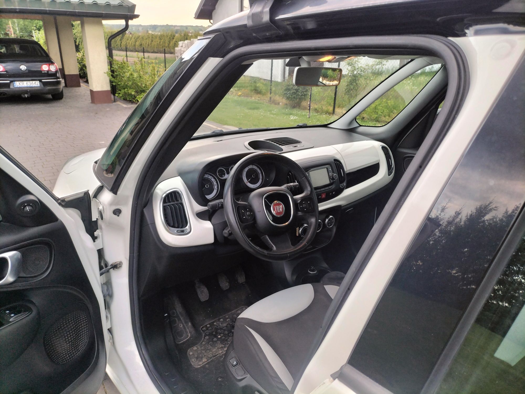 Fiat 500L. 1.4 Benz.
