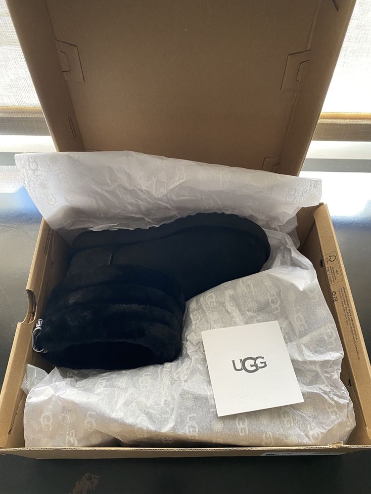 Bota Ugg novas 36