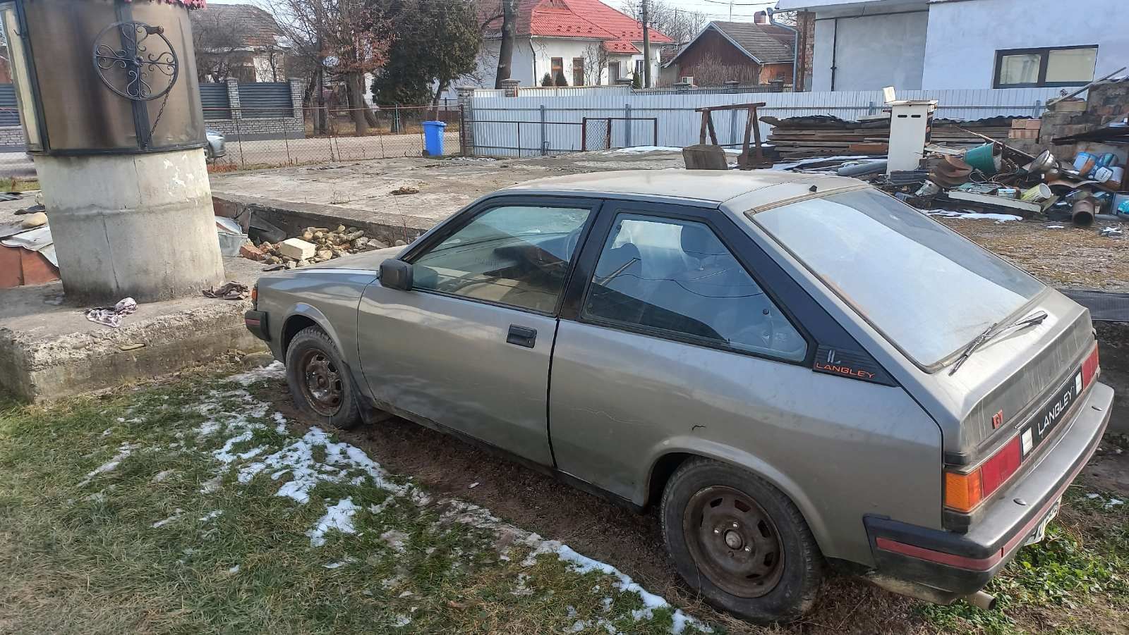 Продам Ніссан Lanqlej.1985.