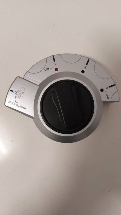 Entrada óptica 3 In 1 Out