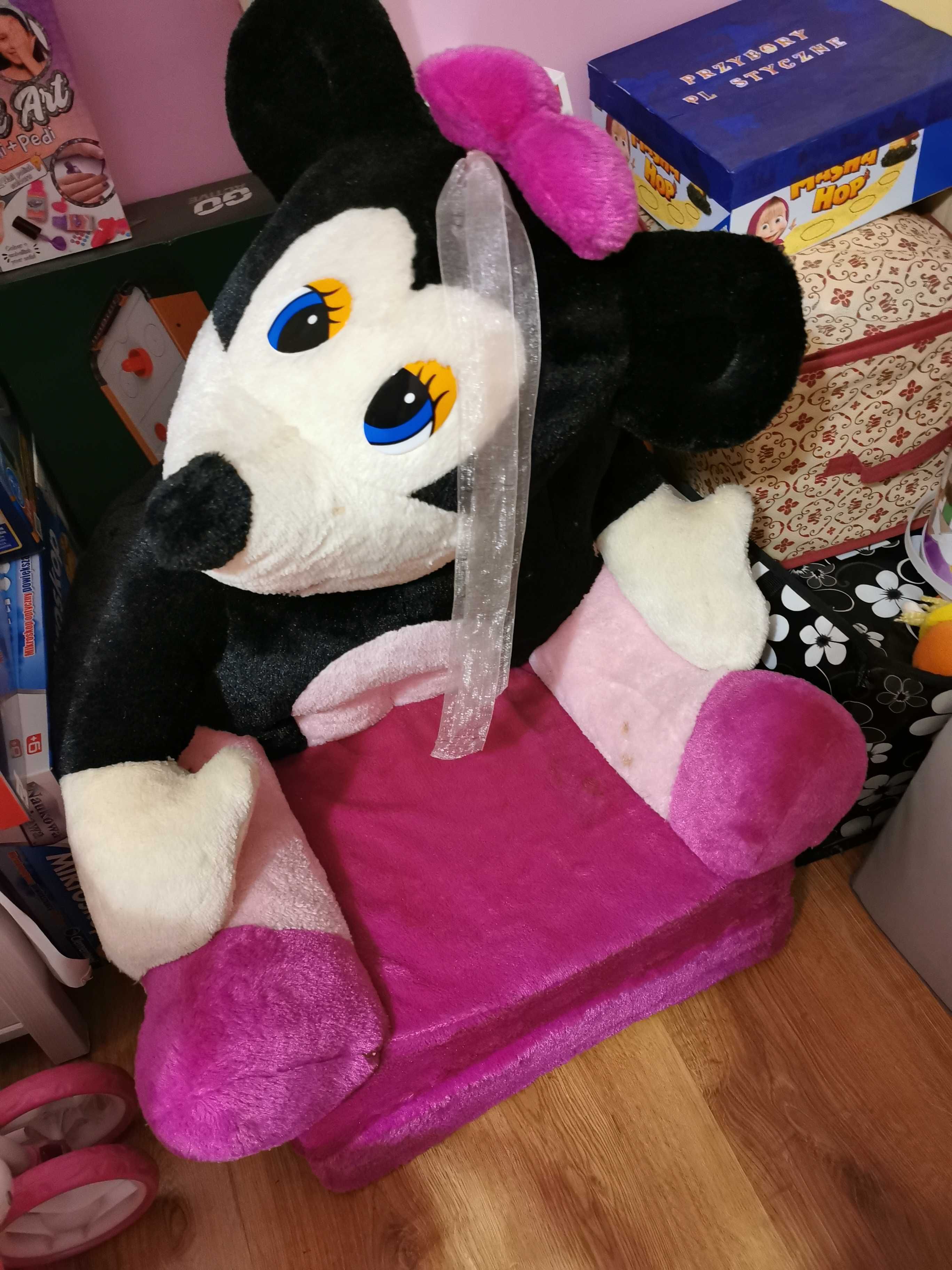 Pluszowy fotel Myszka Minnie