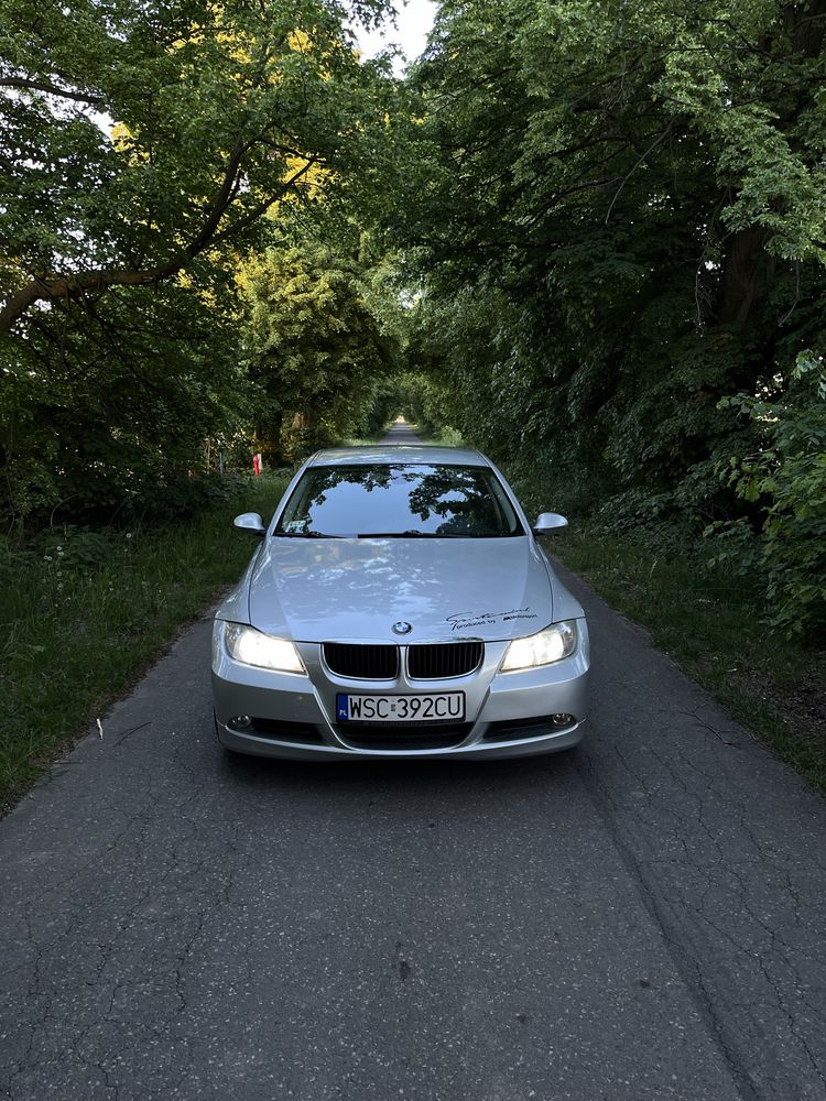 BMW E90 320I 2007