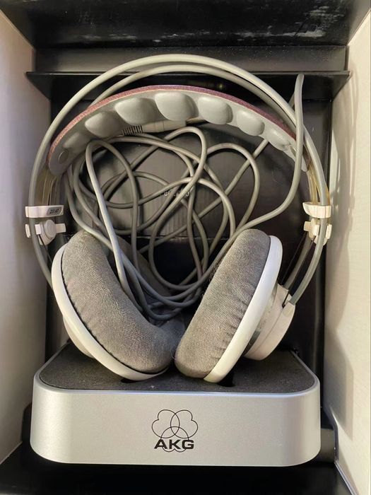 AKG K701 premium class