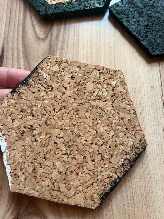 Dekoracja ozdoba korkowa na ścianę podstawka pod kubek heksagon diy
