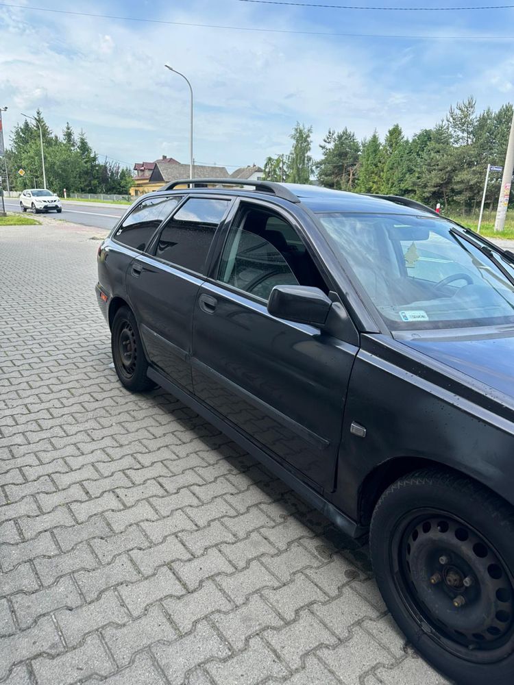 Volvo V40 1.8 16v 122KM hak klima skóra