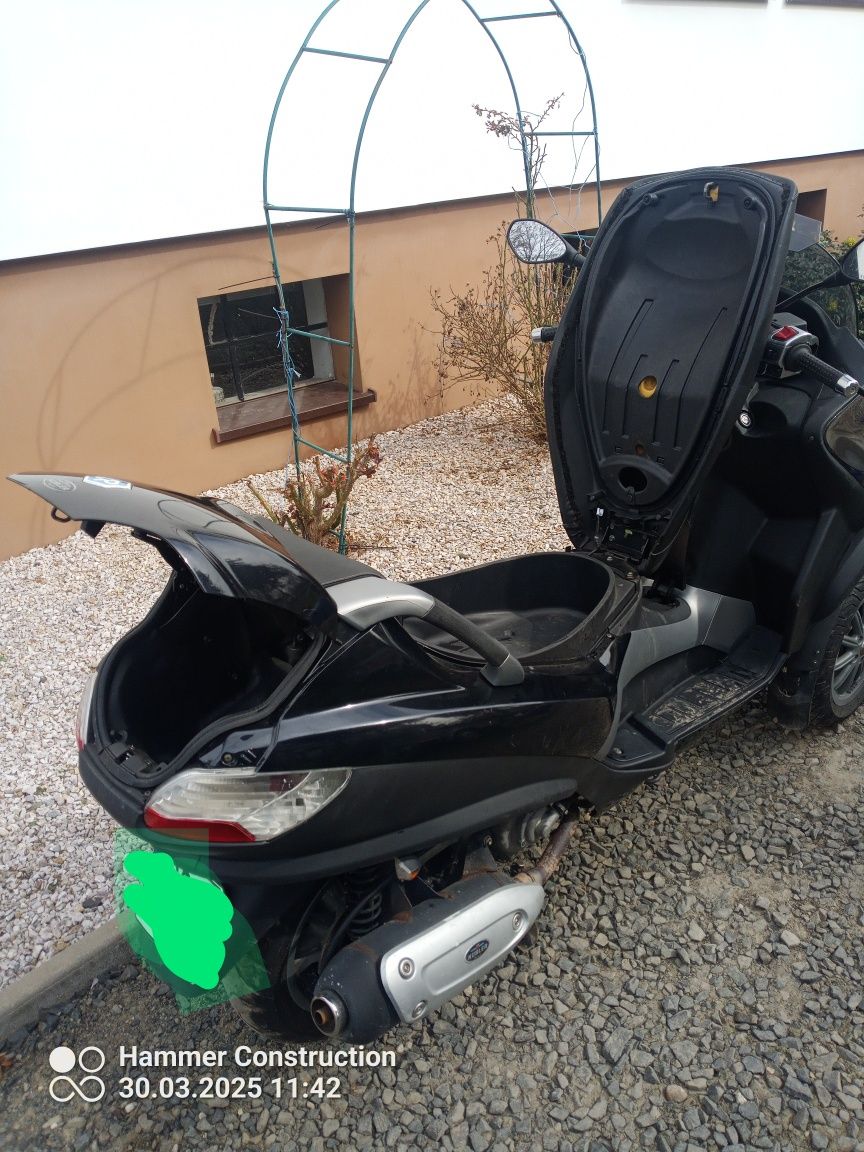 Motocykl Piaggio MP3.L5e