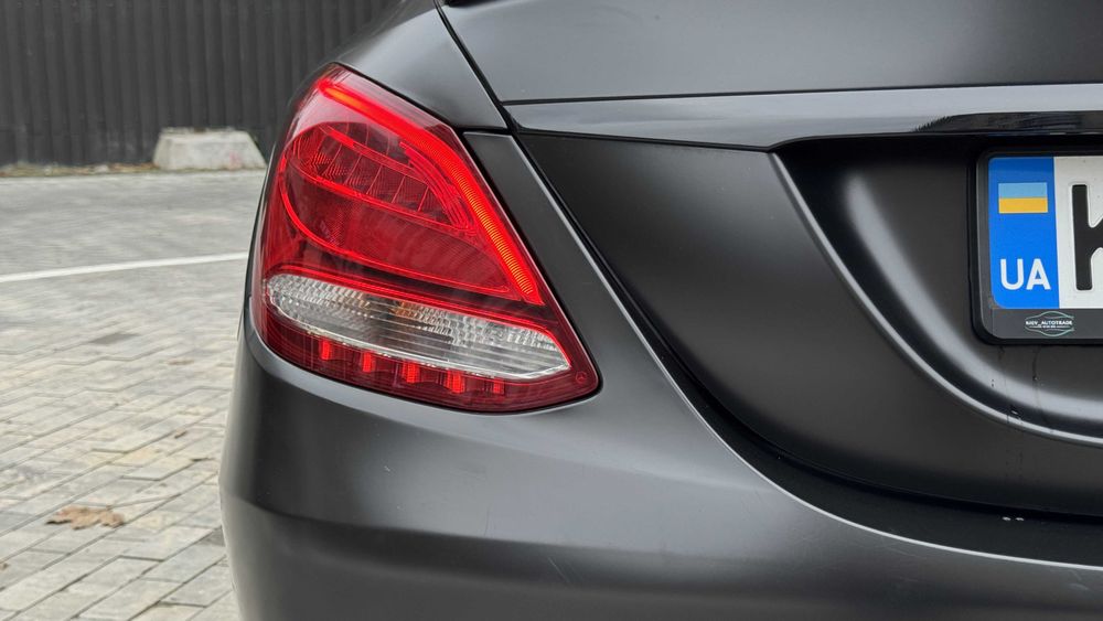Mercedes c300 4matic 2.0l 2017 матовый. ТОРГ