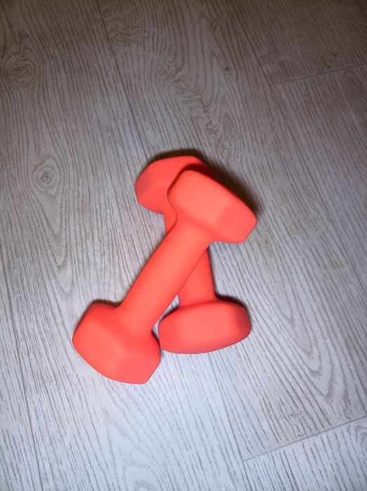 Продам гантелі Demix 2кг. Не були жодного разу у використанніі