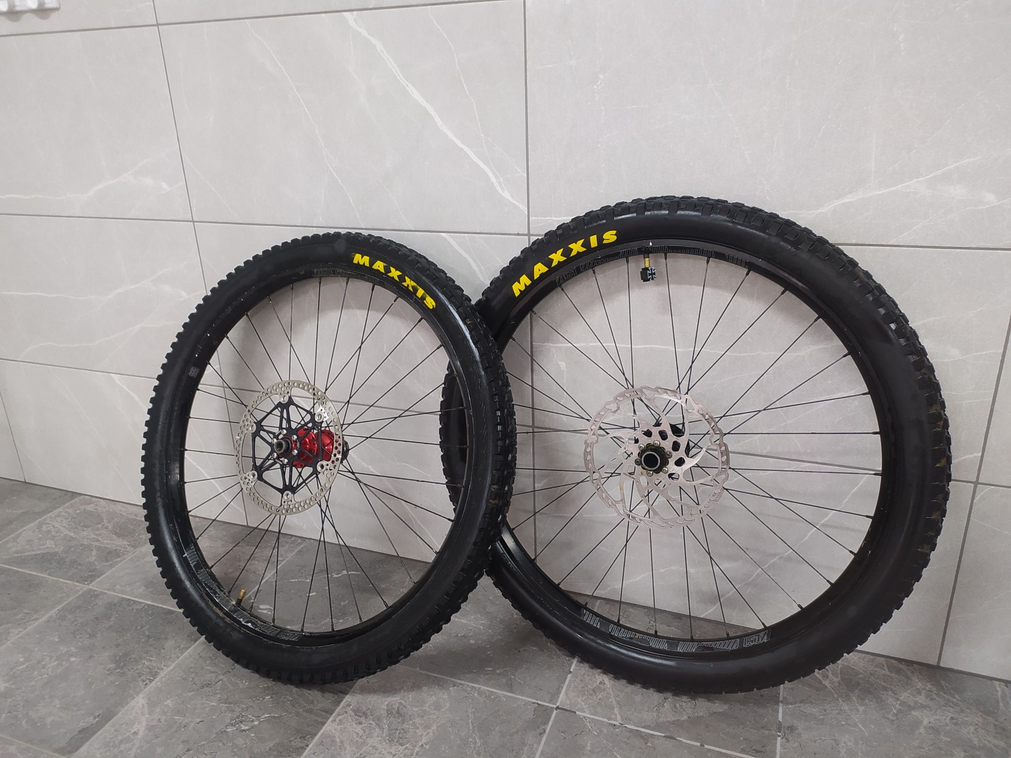 Koła e13 lg1 Hope pro 2 Evo 27.5 dh